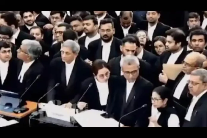 Mamata Banerjee (extreme right) argues her case against the Election Commission in the Supreme Court on Wednesday. Sourced by the Telegraph